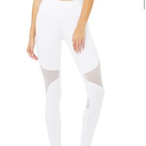 Alo Yoga Coast leggings in white